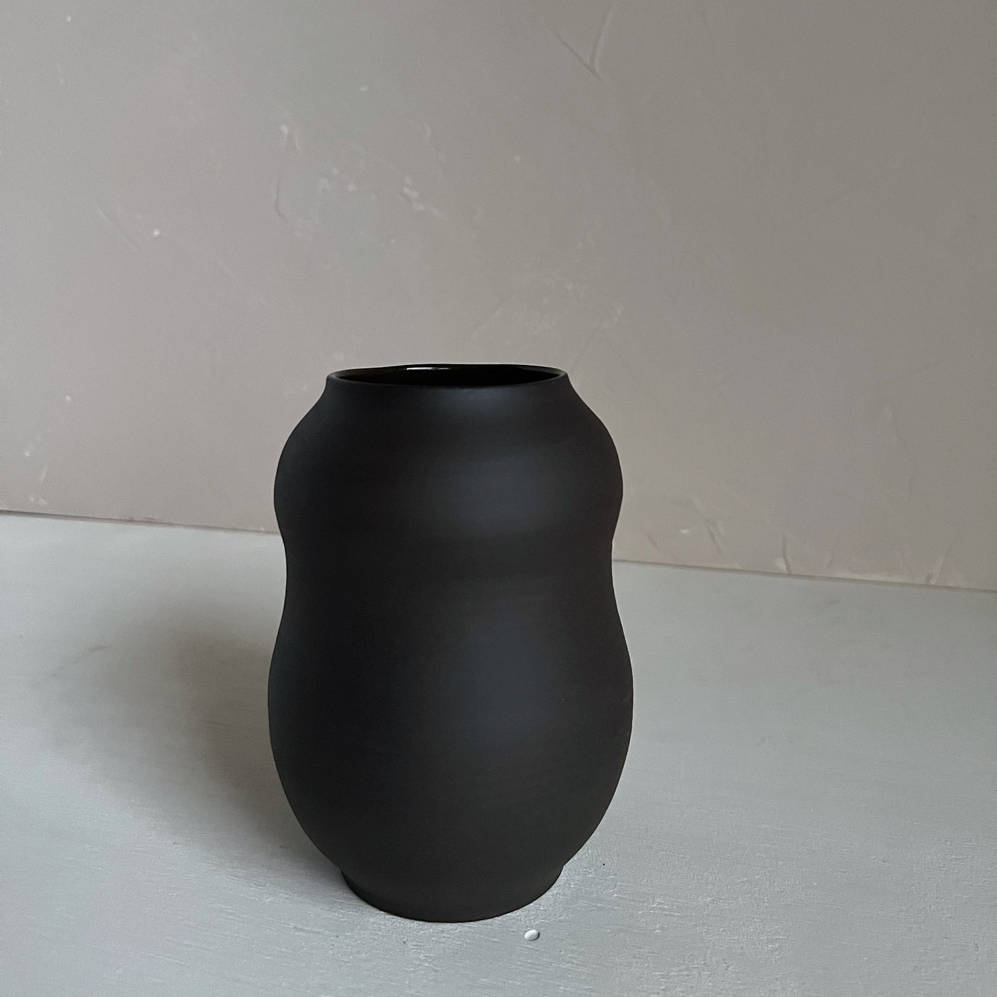 Chestnut Wave Vase 1